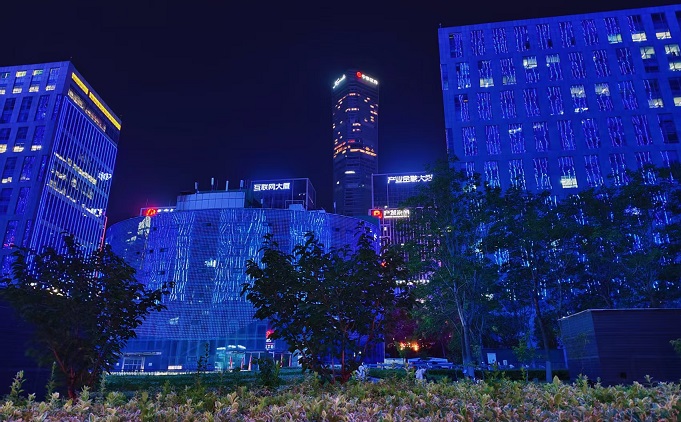 储能经济性破局：全生命周期成本与多维度价值评估体系构建