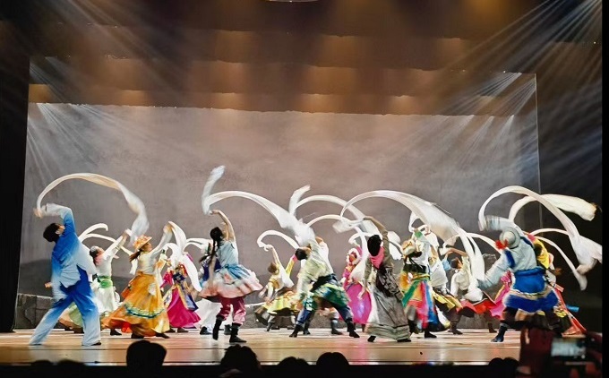 山海携手 花开泉城：鲁青文化交流谱写合作新篇